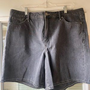 NYDJ denim shorts size 14 NWT $89